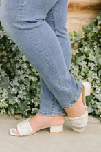 Load image into Gallery viewer, Better Days Vintage Wash Boyfriend Jeans