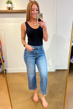 Load image into Gallery viewer, Betty High Rise Vintage Wash Wide Leg Crop Jeans