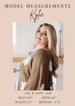 Load image into Gallery viewer, Climbing Vine Cable Knit Cardigan in Green