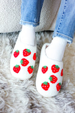 Load image into Gallery viewer, Strawberry Print Fleece Slippers