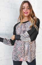 Load image into Gallery viewer, Ethnic Print Color Block Bubble Sleeve Top