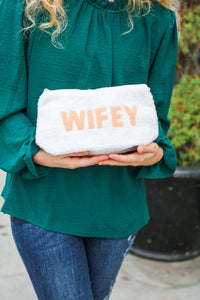 Cream "Wifey" Sherpa Zipper Bag