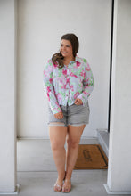 Load image into Gallery viewer, Thinking On It Open Back Floral Top