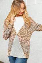 Load image into Gallery viewer, Ombre Leopard Cross Color Block Top