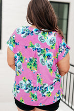 Load image into Gallery viewer, Lizzy Cap Sleeve Top in Coral and Blue Floral