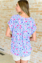 Load image into Gallery viewer, Lizzy Cap Sleeve Top in Muted Lavender and Pink Floral