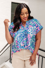 Load image into Gallery viewer, Lizzy Cap Sleeve Top in Pink and Jade Paisley Mix