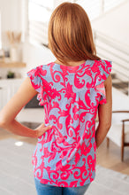 Load image into Gallery viewer, Lizzy Flutter Sleeve Top in Lavender and Hot Pink Filigree