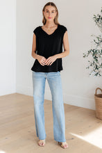 Load image into Gallery viewer, Ruched Cap Sleeve Top in Black