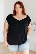 Load image into Gallery viewer, Ruched Cap Sleeve Top in Black