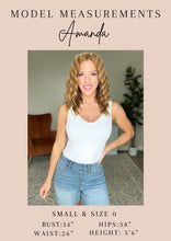 Load image into Gallery viewer, Laura Mid Rise Cuffed Skinny Capri Jeans