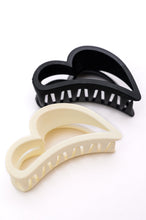 Load image into Gallery viewer, Heart Claw Clip Set In Black and Cream