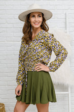 Load image into Gallery viewer, Honey Honey Floral Smocked Blouse in Black