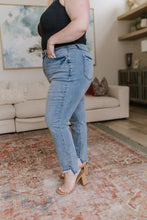 Load image into Gallery viewer, Mariah Mid Rise Cool Relaxed Jeans