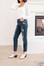 Load image into Gallery viewer, Mid-Rise Destroyed Relaxed Fit Jeans